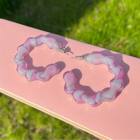 Handmade Y2K Open Hoop Earrings - Picture 13 of 16